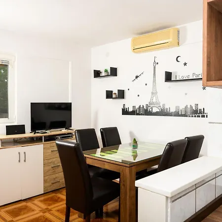 Emina Apartamento Vodice