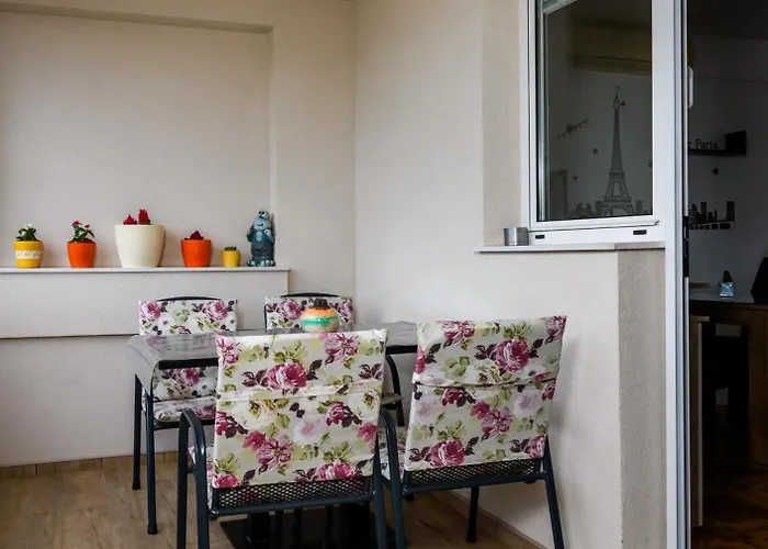 דירה Emina וודיצה